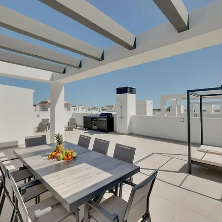 Апартаменты Enora Garden Quesada 16 *