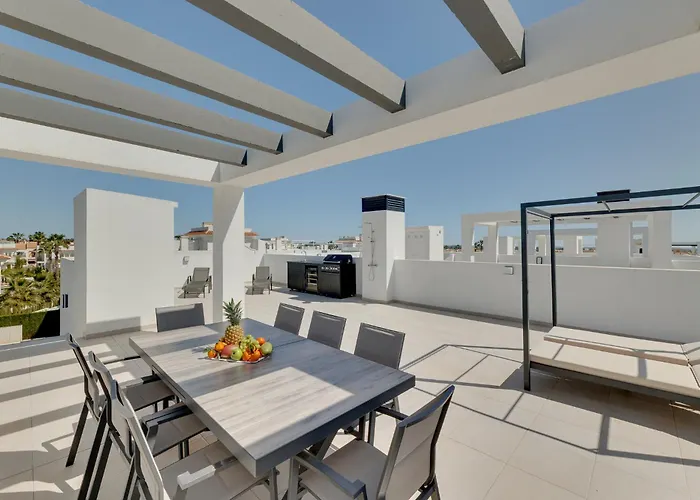 Апартаменты Enora Garden Quesada 16 *