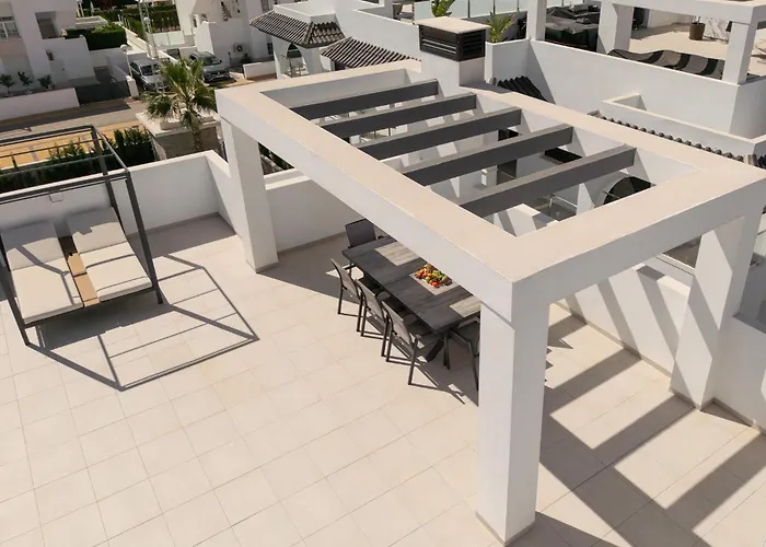 Enora Garden Quesada 16 Апартаменты