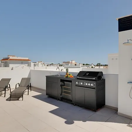 Enora Garden Quesada 16 * 克萨达城